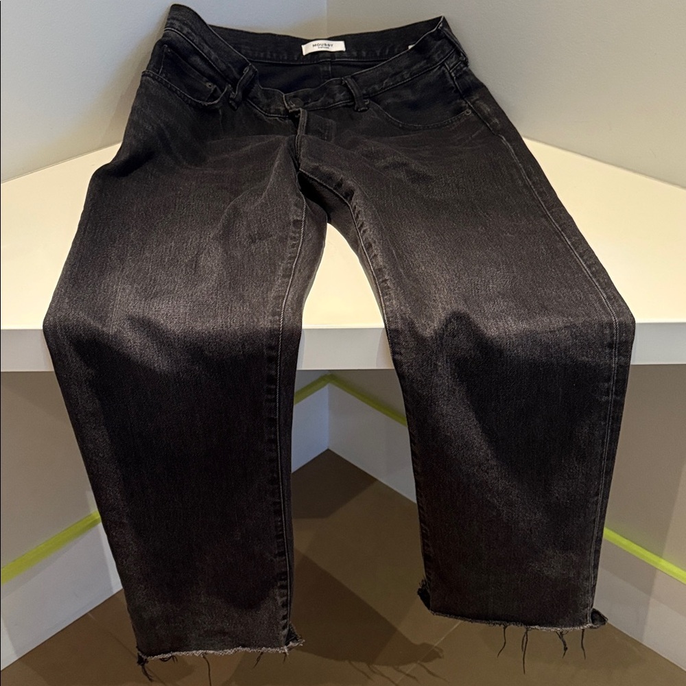 Moussy Black Iona straight leg frayed hem  Women's Jeans